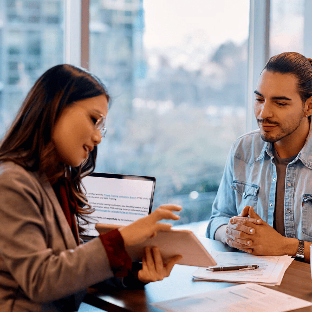 Consultoría profesional en acción
